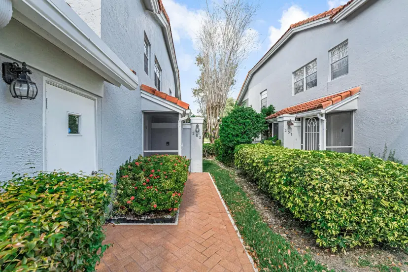 Picture of 7420 Lake Meadow Way 202, Boynton Beach FL 33437