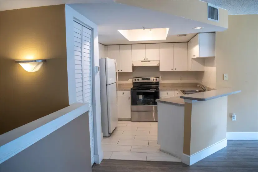 Picture of 2021 SE 10Th Ave 206, Fort Lauderdale FL 33316