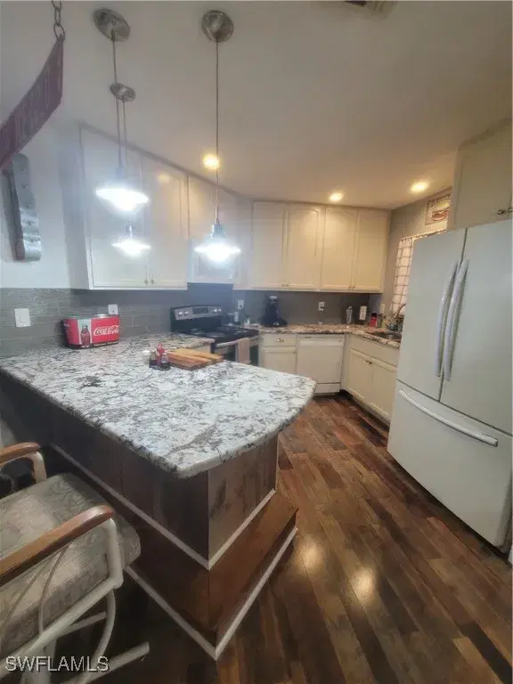 Picture of 417 Jackson Ave, Lehigh Acres FL 33972
