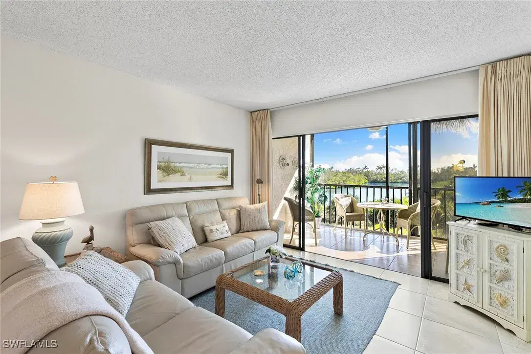 Picture of 21440 Bay Village Dr 124, Fort Myers Beach, FL 33931