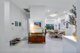 Picture of 612 NE 17Th Way, Fort Lauderdale, FL 33304
