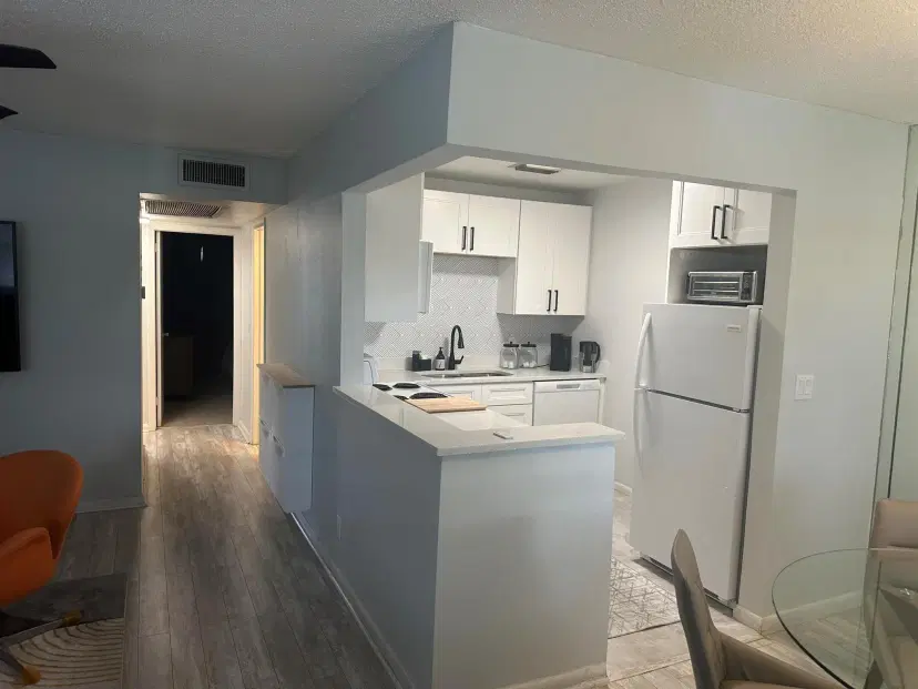 Picture of 155 Windsor G, West Palm Beach FL 33417