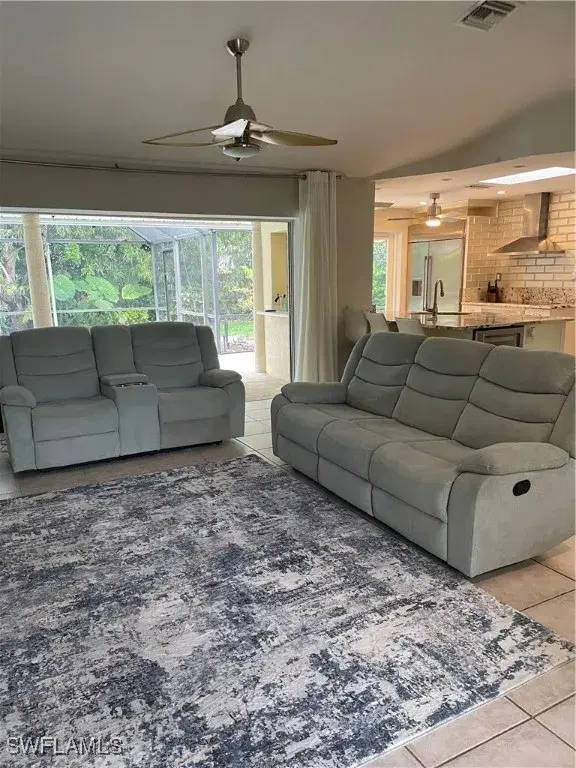 Picture of 4599 Chippendale Dr S, Naples FL 34112