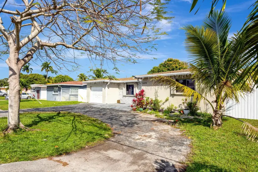 Picture of 1270 NW 56Th Ave, Lauderhill FL 33313