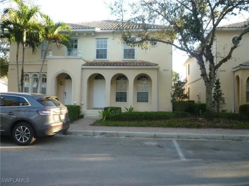 Picture of 6210 Towncenter Cir, Naples FL 34119