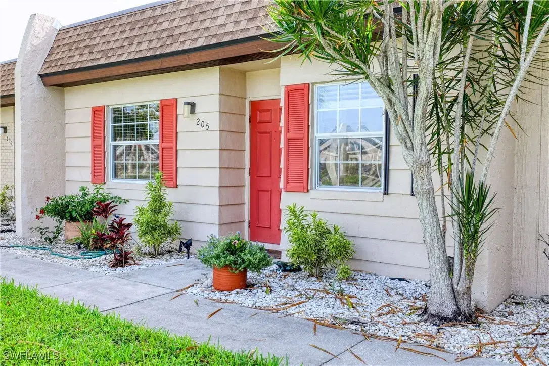 Picture of 6300 S Pointe Blvd 205, Fort Myers, FL 33919