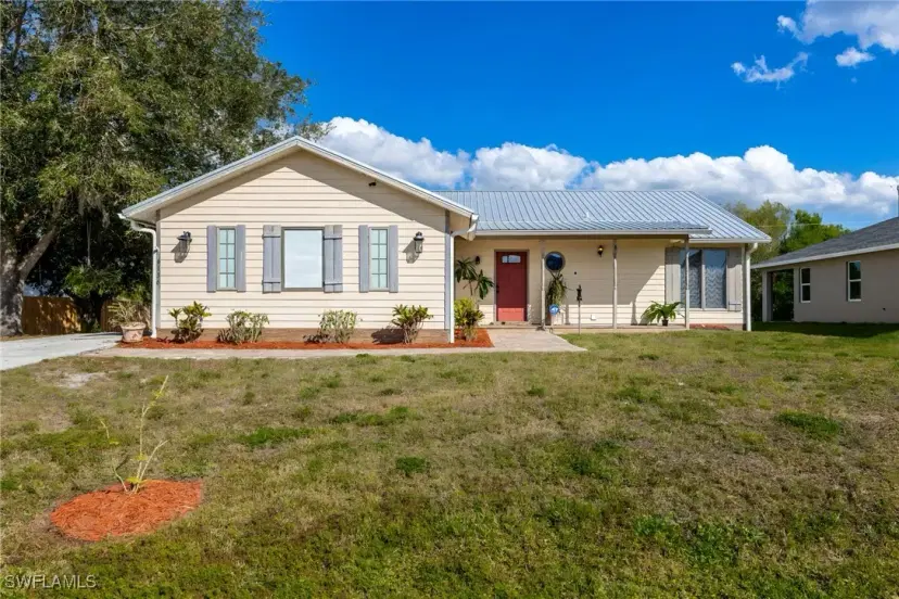 Picture of 6136 Higgins Ave, Fort Myers FL 33905