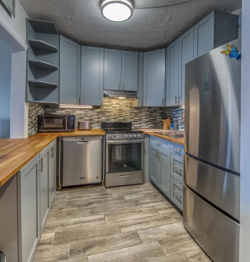 Picture of 2381 Sunset Avenue 211, Lake Worth Beach FL 33461