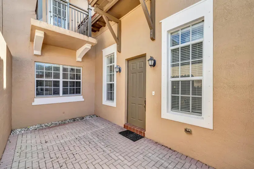 Picture of 1063 SW 147Th Terrace, Pembroke Pines FL 33027