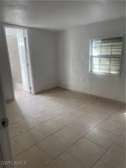 Picture of 327 Ellis St, North Fort Myers, FL 33903