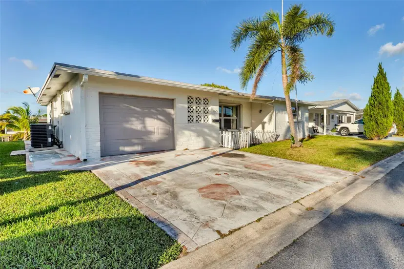 Picture of 6925 NW 15Th St, Margate FL 33063