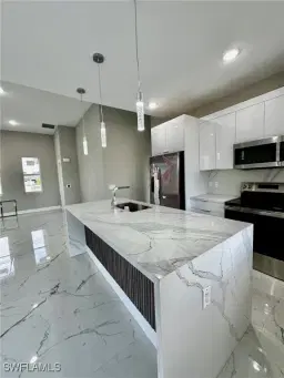 Picture of 2810 27Th St Sw, Lehigh Acres, FL 33976