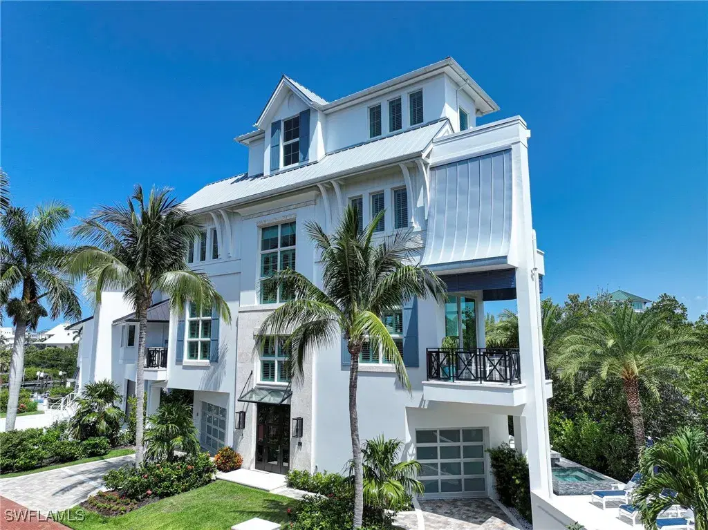 Picture of 191 Bayfront Dr, Bonita Springs, FL 34134