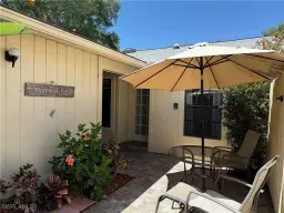 Picture of 127 Forest Lakes Blvd, Naples, FL 34105