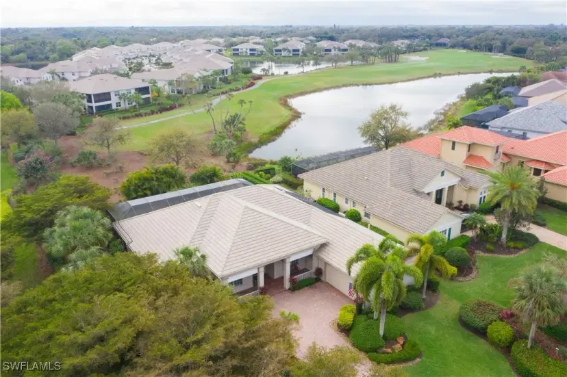 Picture of 3680 River Point Dr, Fort Myers FL 33905