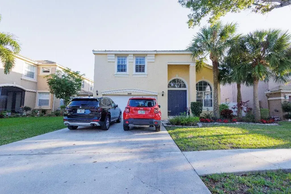 Picture of 2469 Westmont Ln, Royal Palm Beach, FL 33411