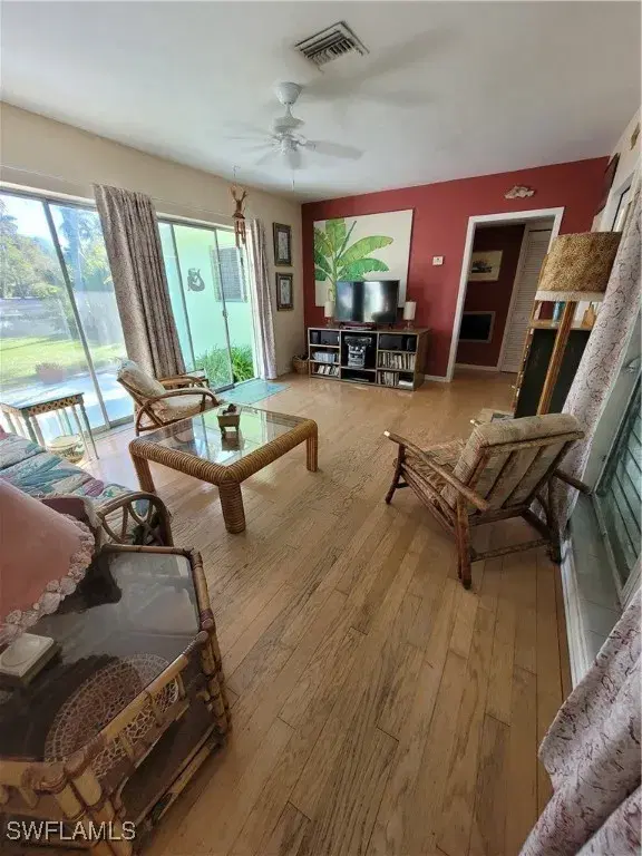 Picture of 870 Forest Ave, Naples FL 34102
