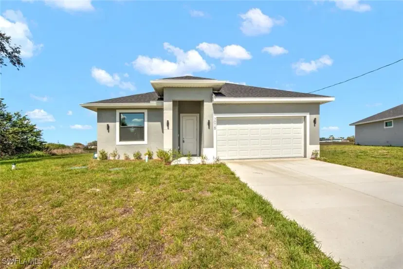 Picture of 7015 Jolly Cir, Labelle FL 33935