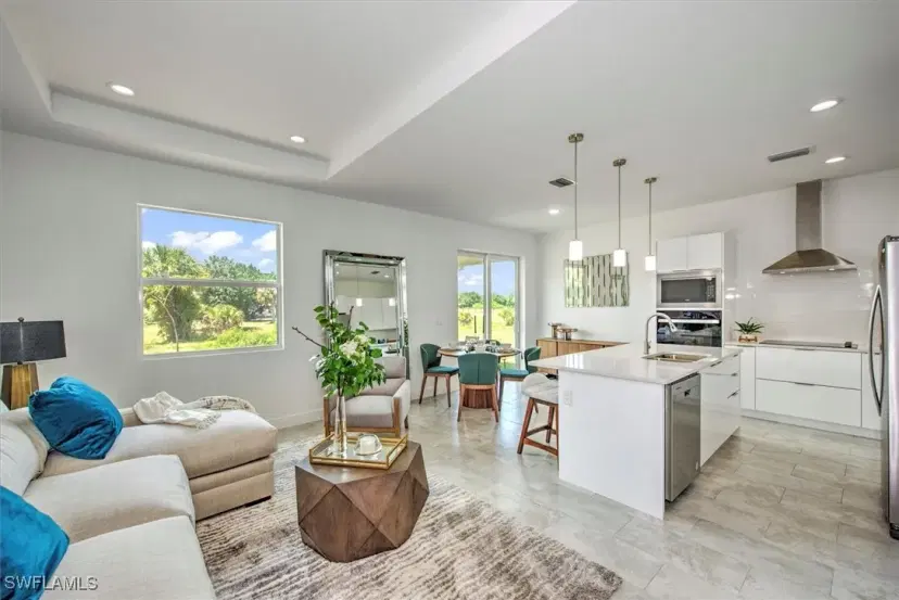 Picture of 7015 Jolly Cir, Labelle FL 33935