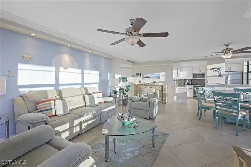 Picture of 380 Seaview Ct 712, Marco Island FL 34145