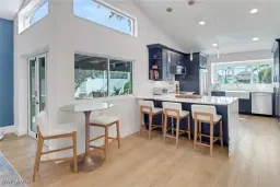 Picture of 1139 Jardin Dr, Naples, FL 34104