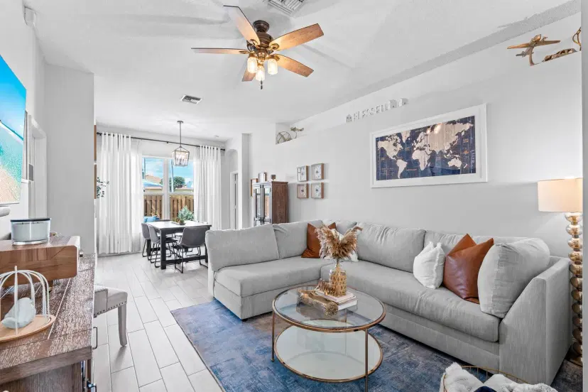 Picture of 1921 Capeside Circle, Wellington FL 33414