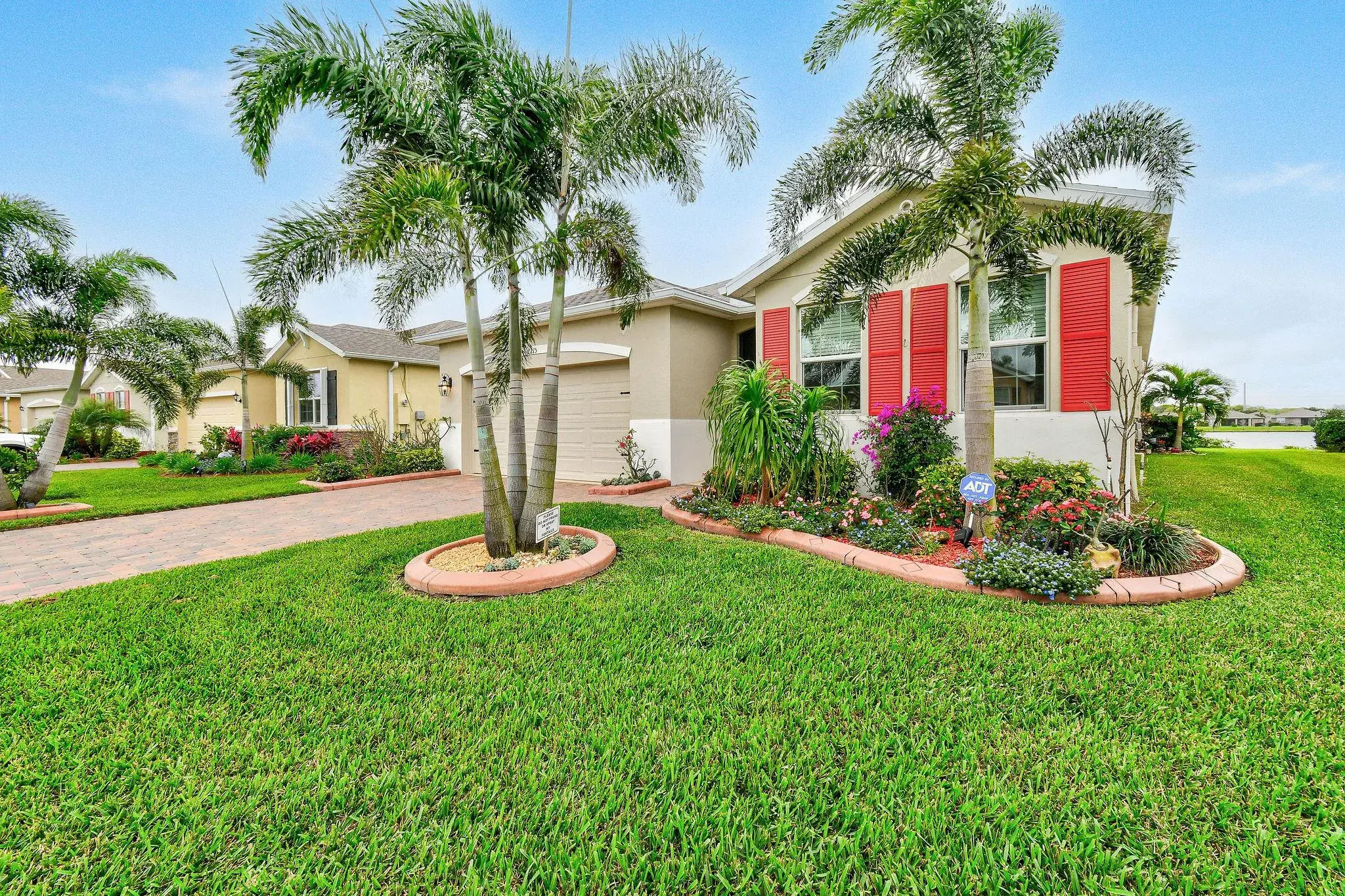 Picture of 2215 Hawk River Drive Sw, Vero Beach, FL 32962