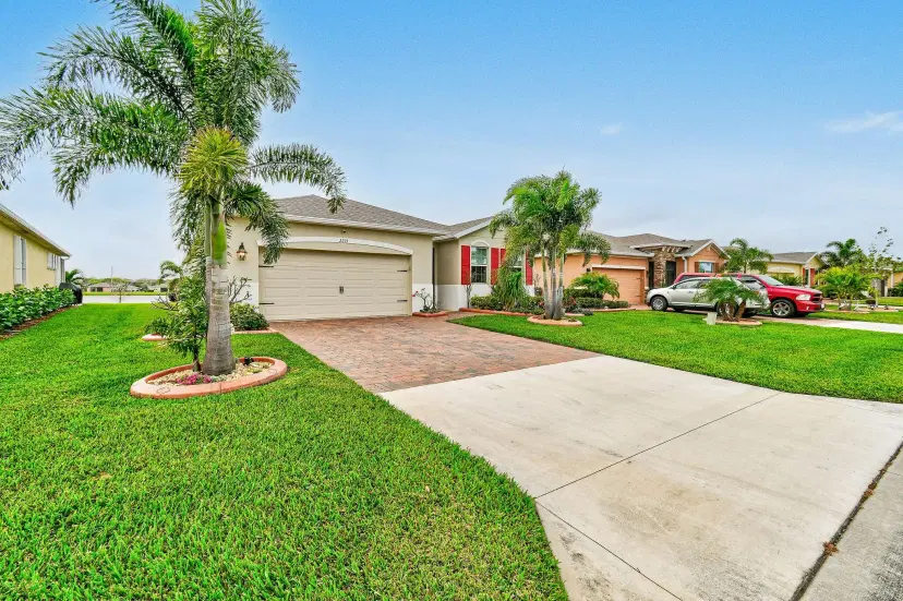 Picture of 2215 Hawk River Drive Sw, Vero Beach FL 32962