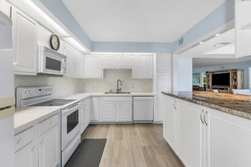 Picture of 3818 Quail Ridge Drive Blue Heron, Boynton Beach FL 33436