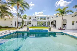 Picture of 175 Center St, Naples, FL 34108