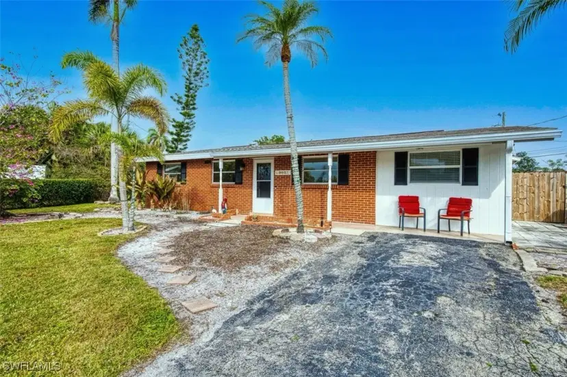Picture of 905 Lucas Rd, Fort Myers FL 33919