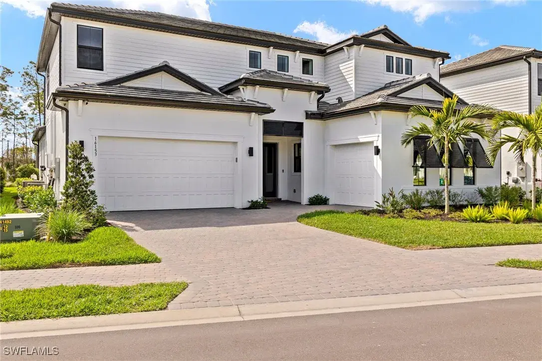 Picture of 16153 Verilyn Cir, Naples, FL 34110