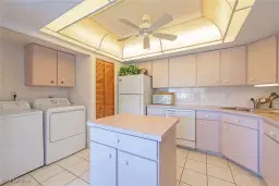 Picture of 423 Meadowlark Ln 423B, Naples, FL 34105