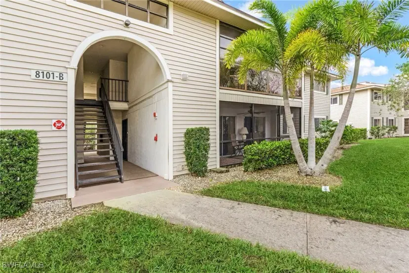 Picture of 8101 S Woods Cir 12, Fort Myers FL 33919
