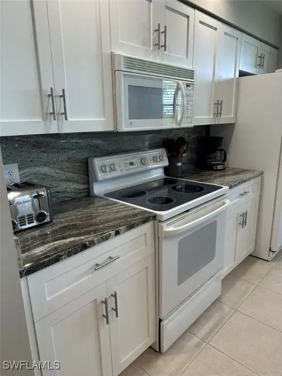 Picture of 10470 Washingtonia Palm Way 1217, Fort Myers FL 33966