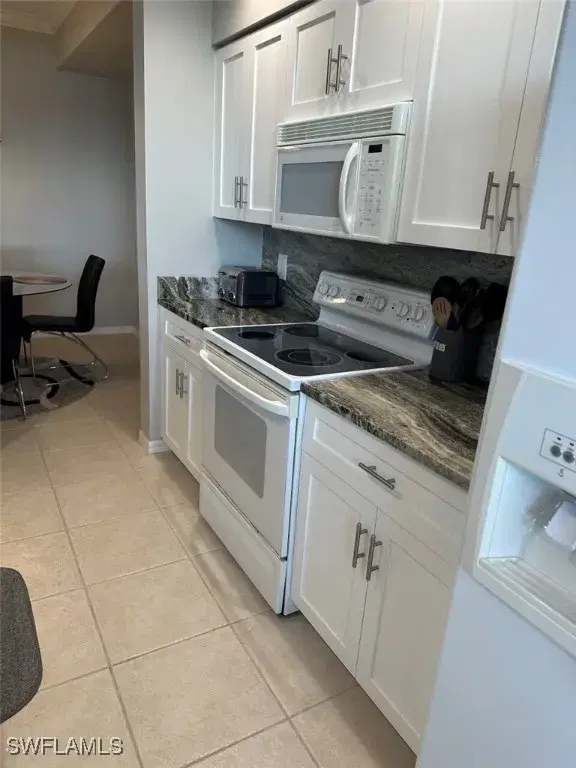 Picture of 10470 Washingtonia Palm Way 1217, Fort Myers FL 33966