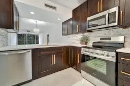 Picture of 6181 Balboa Circle 303, Boca Raton, FL 33433