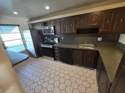 Picture of 1033 NW 87Th Ave B128, Plantation, FL 33322