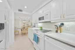 Picture of 4005 Gulf Shore Blvd N 305, Naples, FL 34103