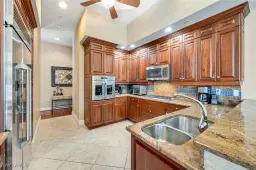 Picture of 4931 Bonita Bay Blvd Ch204, Bonita Springs, FL 34134