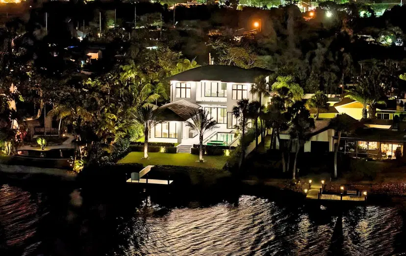 Picture of 2085 Vitex Lane, North Palm Beach FL 33408