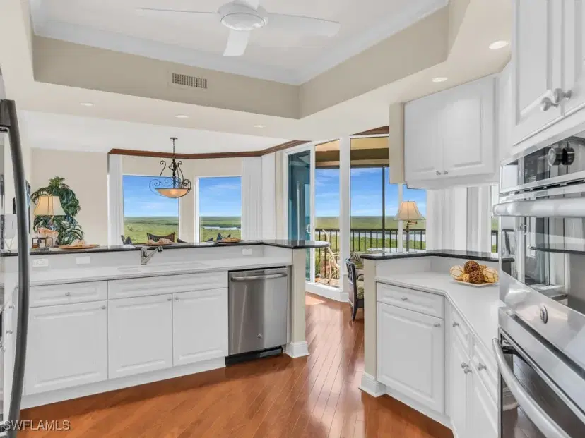 Picture of 1060 Borghese Ln 1002, Naples FL 34114