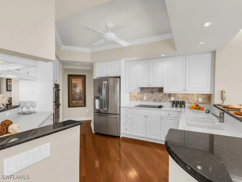 Picture of 1060 Borghese Ln 1002, Naples FL 34114
