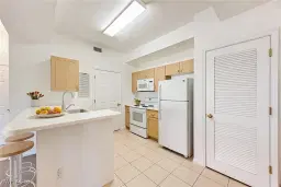 Picture of 9025 Colby Dr 2110, Fort Myers, FL 33919