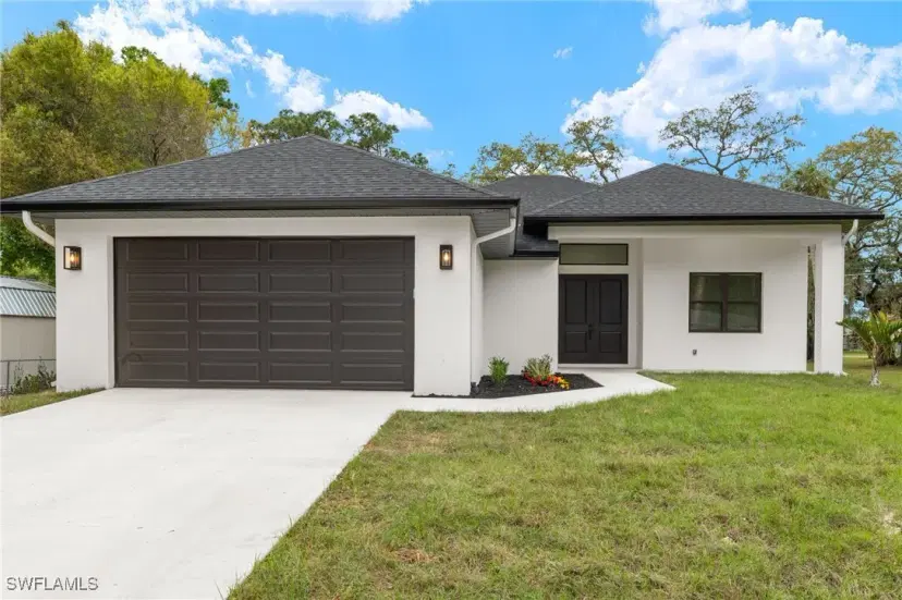 Picture of 14161 Caribbean Blvd, Fort Myers FL 33905