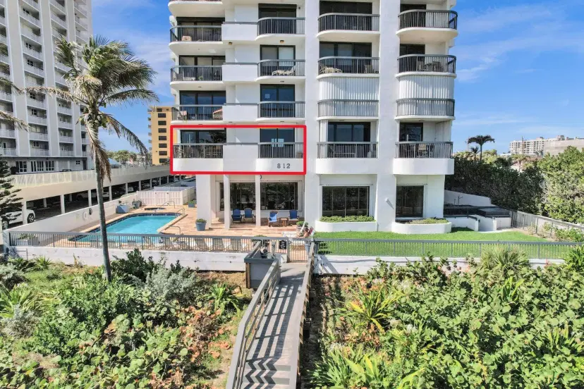 Picture of 812 N Ocean Blvd # 205, Pompano Beach FL 33062