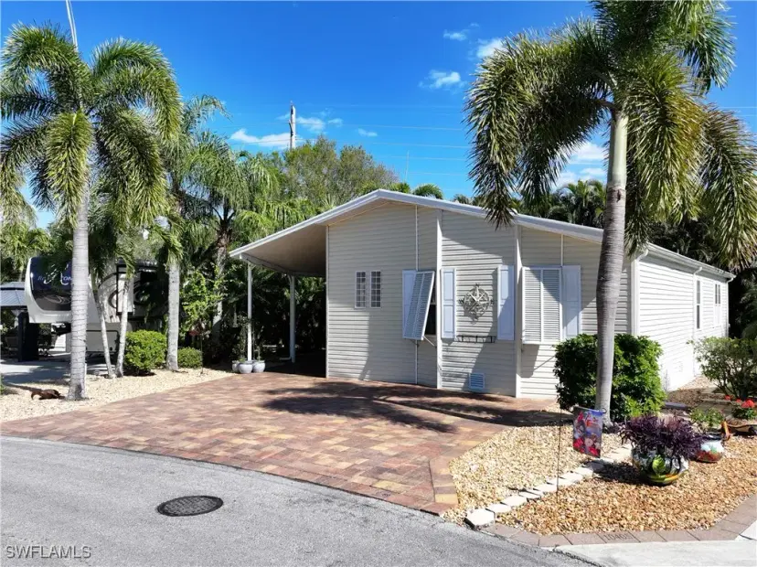 Picture of 10401 Nightwood Dr, Fort Myers FL 33905
