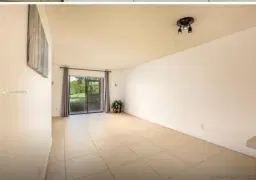 Picture of 15801 W Waterside Cir 105, Sunrise, FL 33326