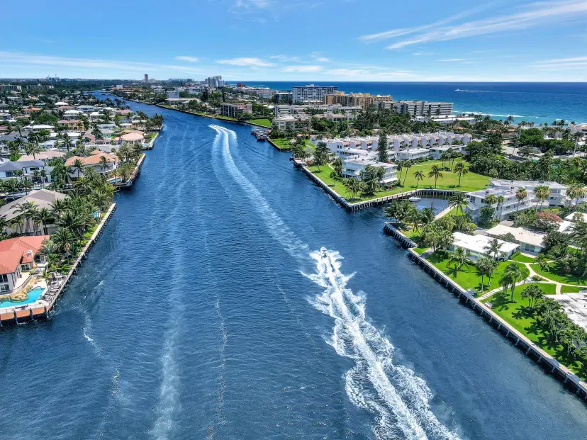 Picture of 1222 Hillsboro Mile 11, Hillsboro Beach FL 33062