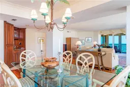 Picture of 4021 Gulf Shore Blvd N 1006, Naples, FL 34103